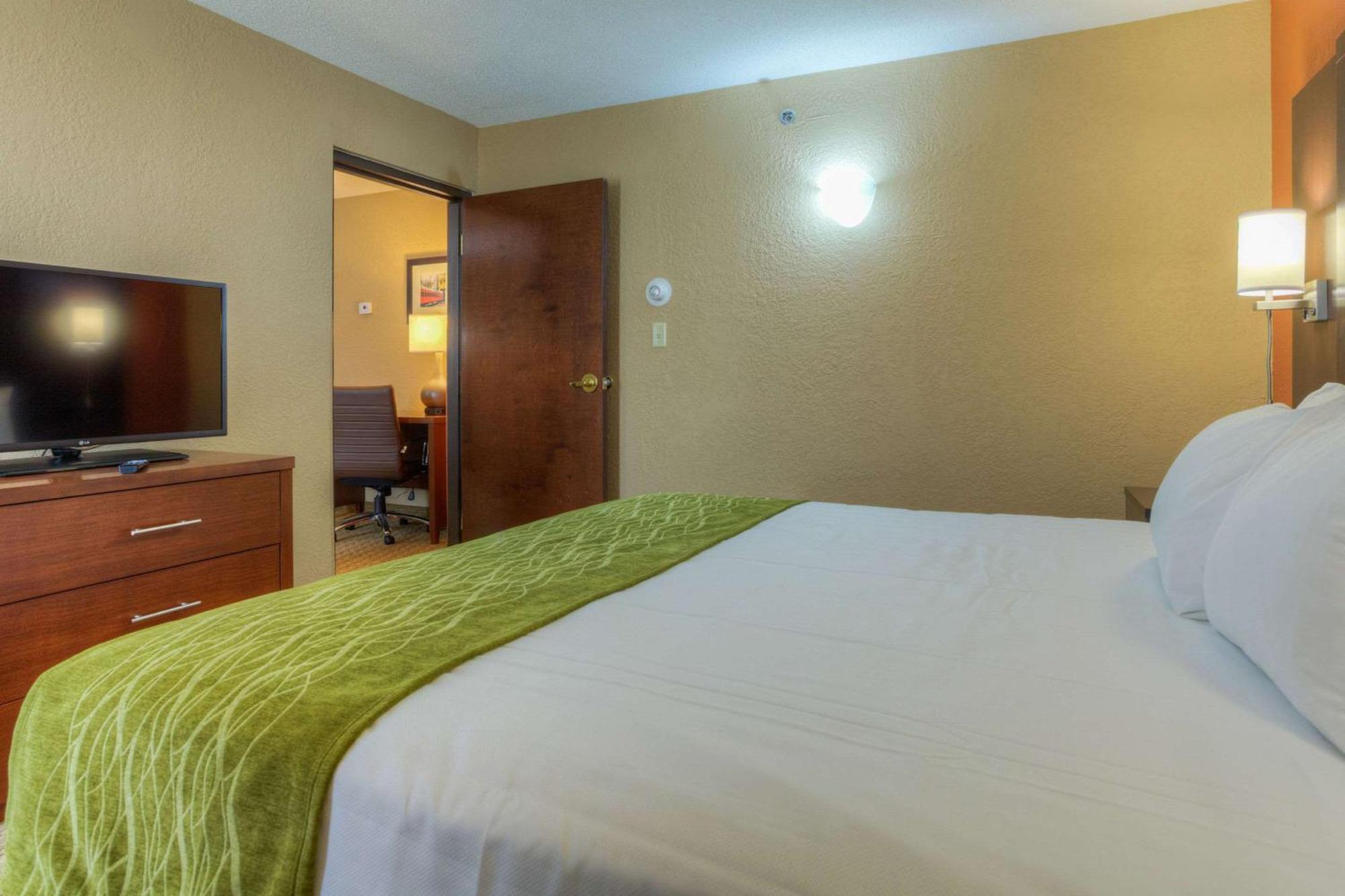 Comfort Inn&Suites Evansville Airport Extérieur photo