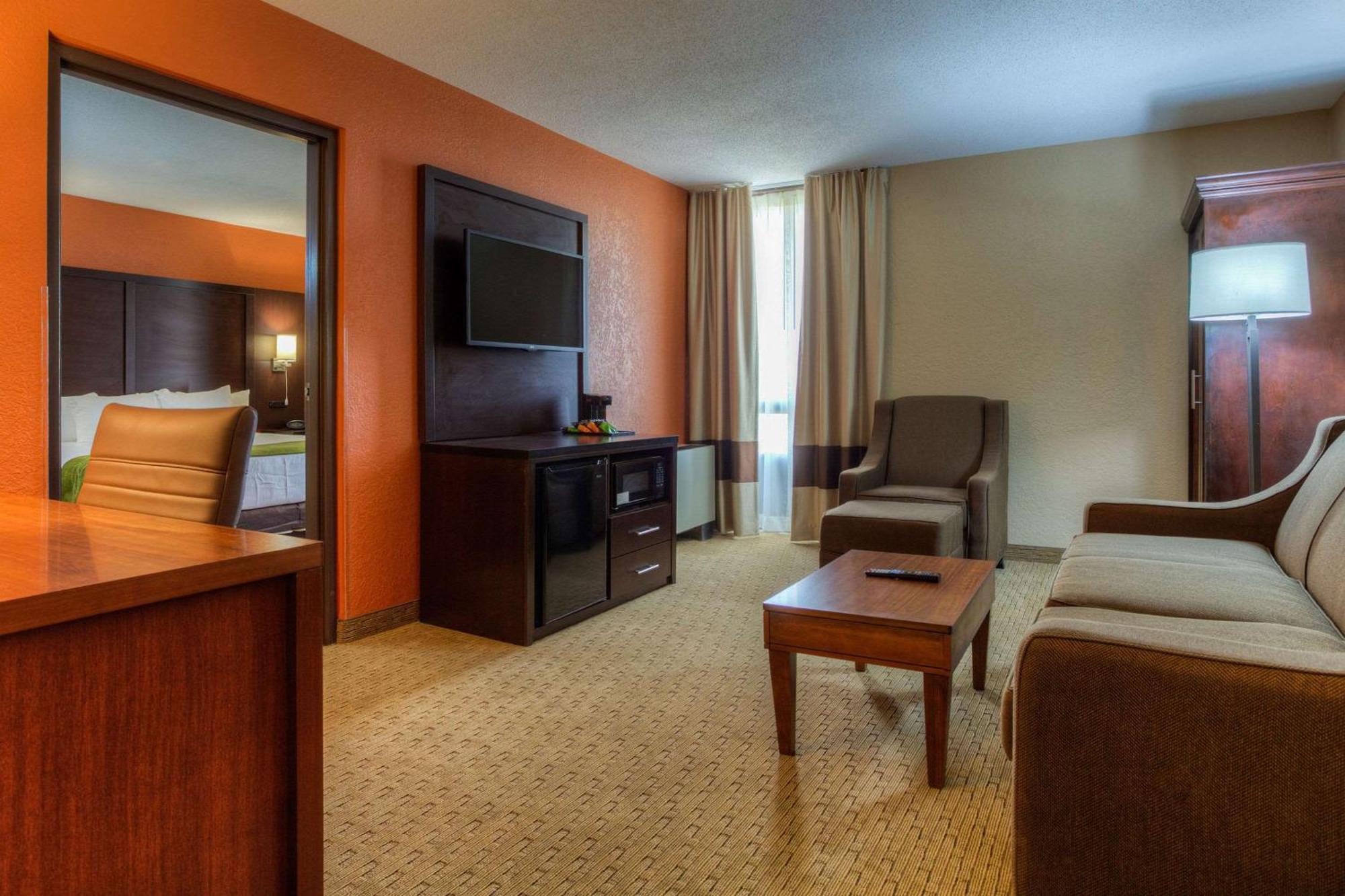 Comfort Inn&Suites Evansville Airport Extérieur photo