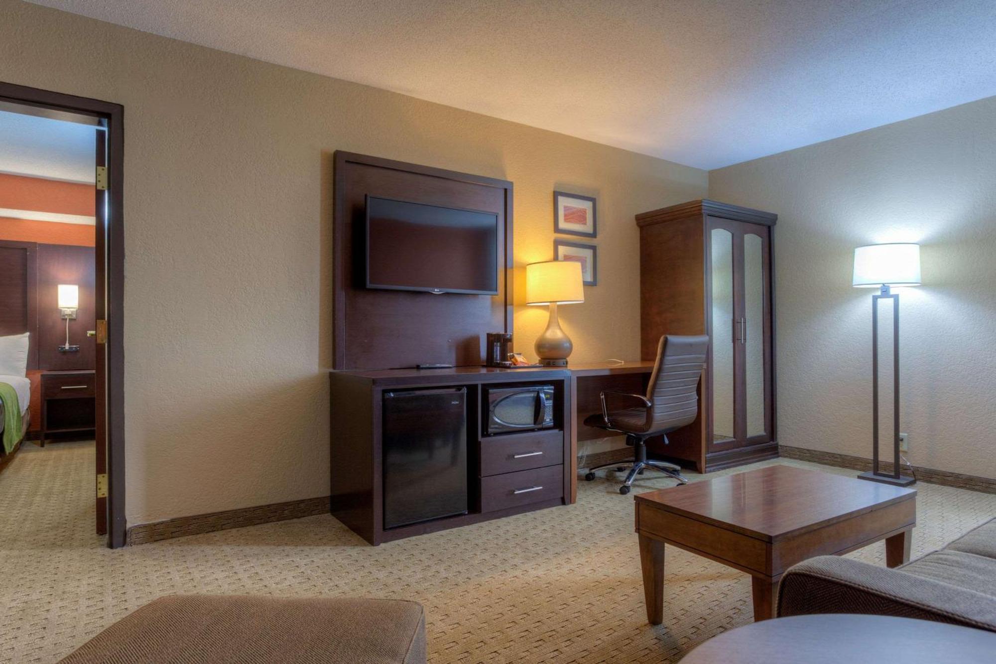 Comfort Inn&Suites Evansville Airport Extérieur photo